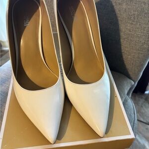Michael Kors Women's White Pumps